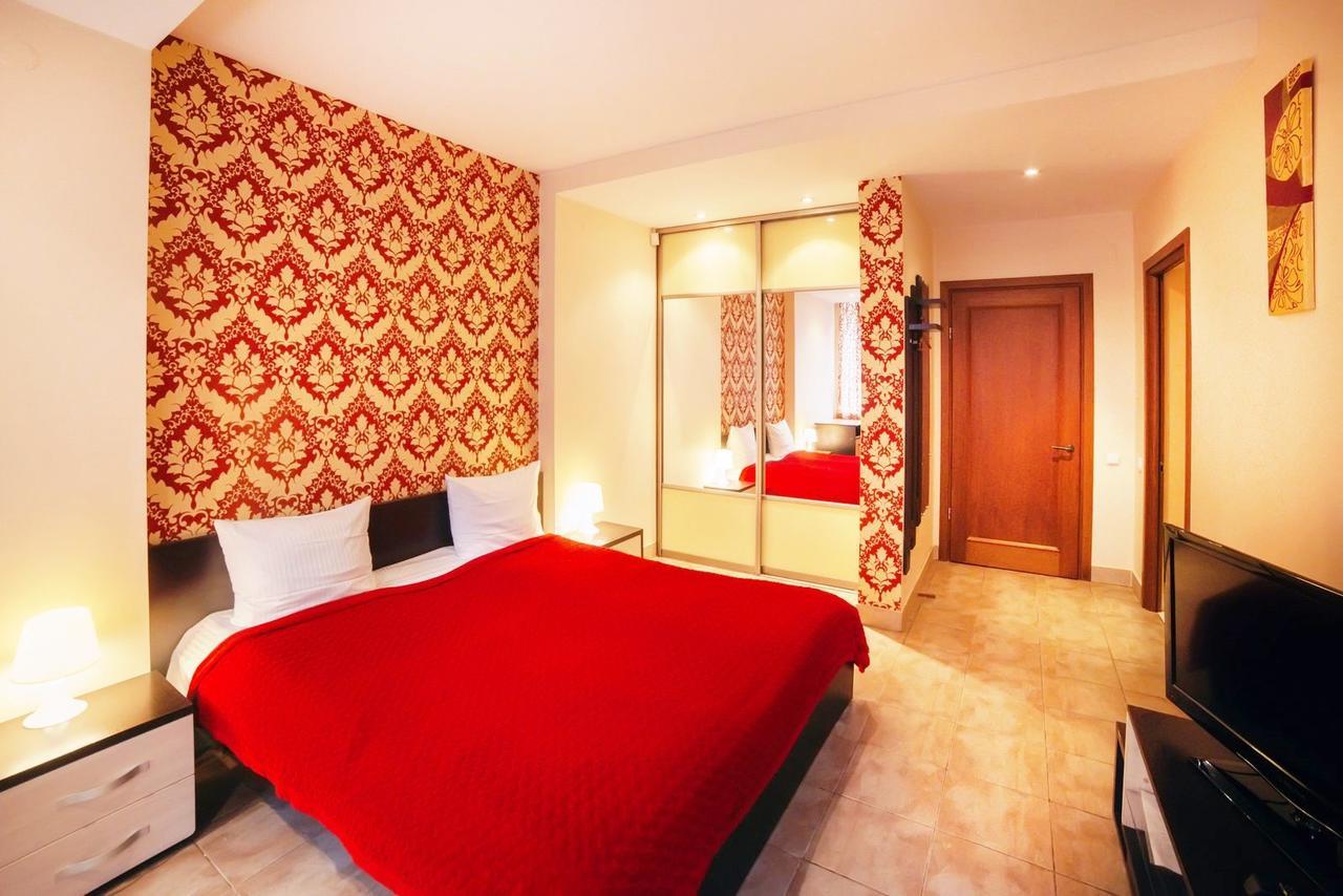 Best Apartment Plosha Rynok ลวีฟ ภายนอก รูปภาพ